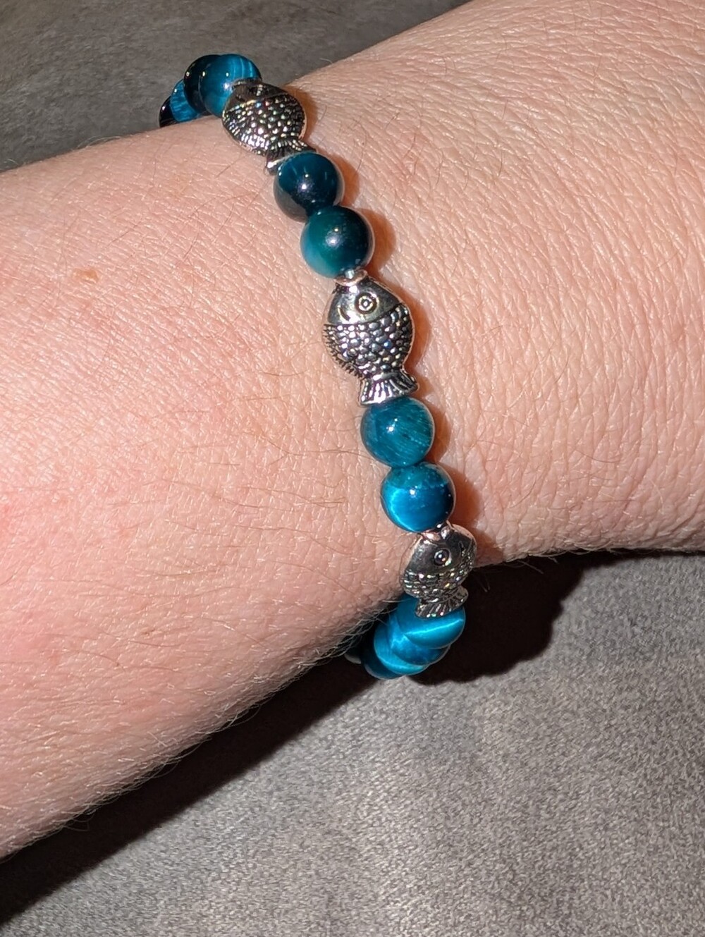Teal Tigers Eye with Fish Accents Stretch Bracelet - Picture 5 of 8